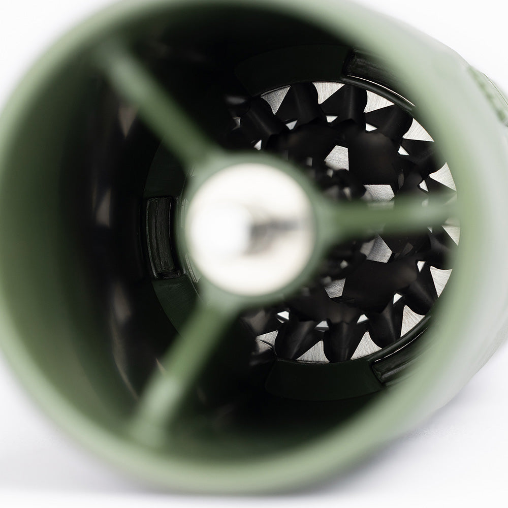 '3697 - COMANDANTE 3697 X25 Trailmaster Coffee Grinder - Forest Green - Kitchenary