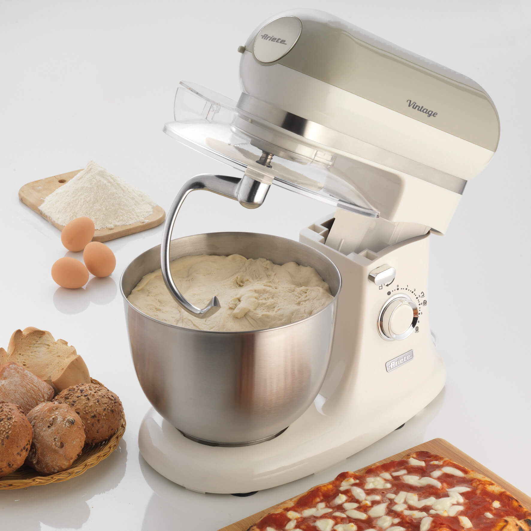 ARIETE - Vintage Stand Mixer - Beige - 1588/03 - Kitchenary