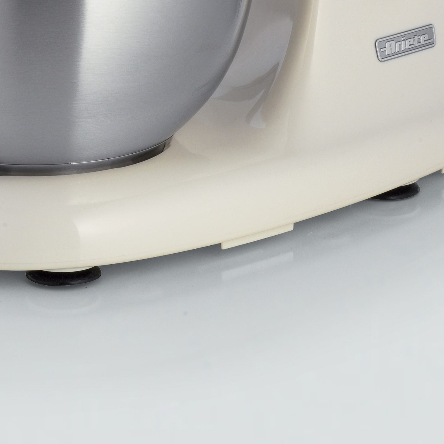 ARIETE - Vintage Stand Mixer - Blue - 1588/05 - Kitchenary