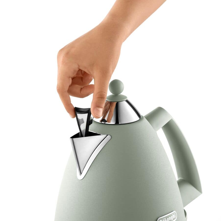 DELONGHI - 1.7L Argento Kettle - Green - KBX3016.GR - Kitchenary