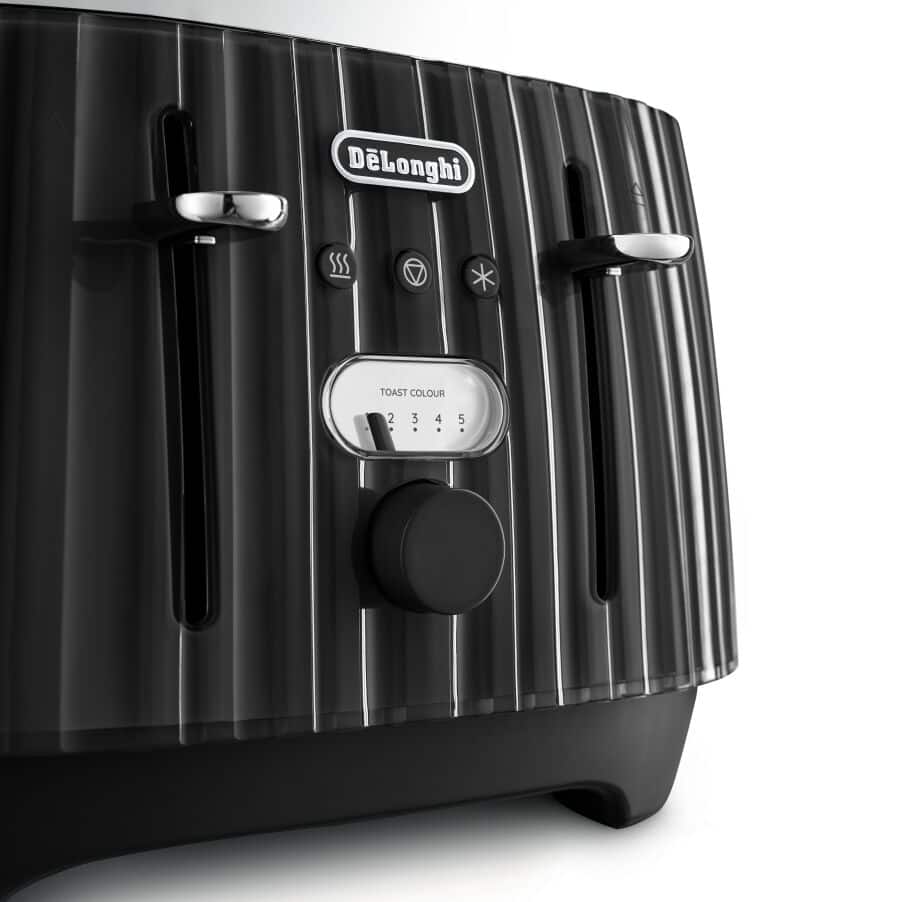 DELONGHI - 4 Slice Ballerina Toaster - Black  - CTD4003.BK - Kitchenary