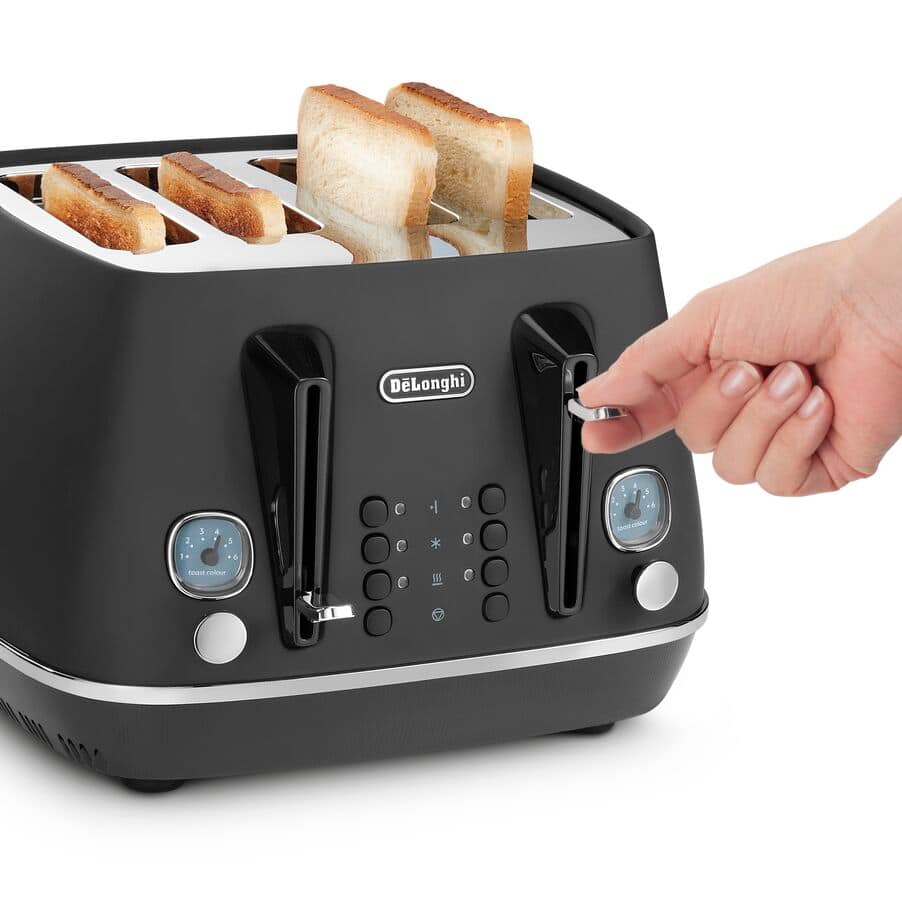 DELONGHI - 4 Slice Distinta X Toaster - Black - CTIN4003.BK - Kitchenary