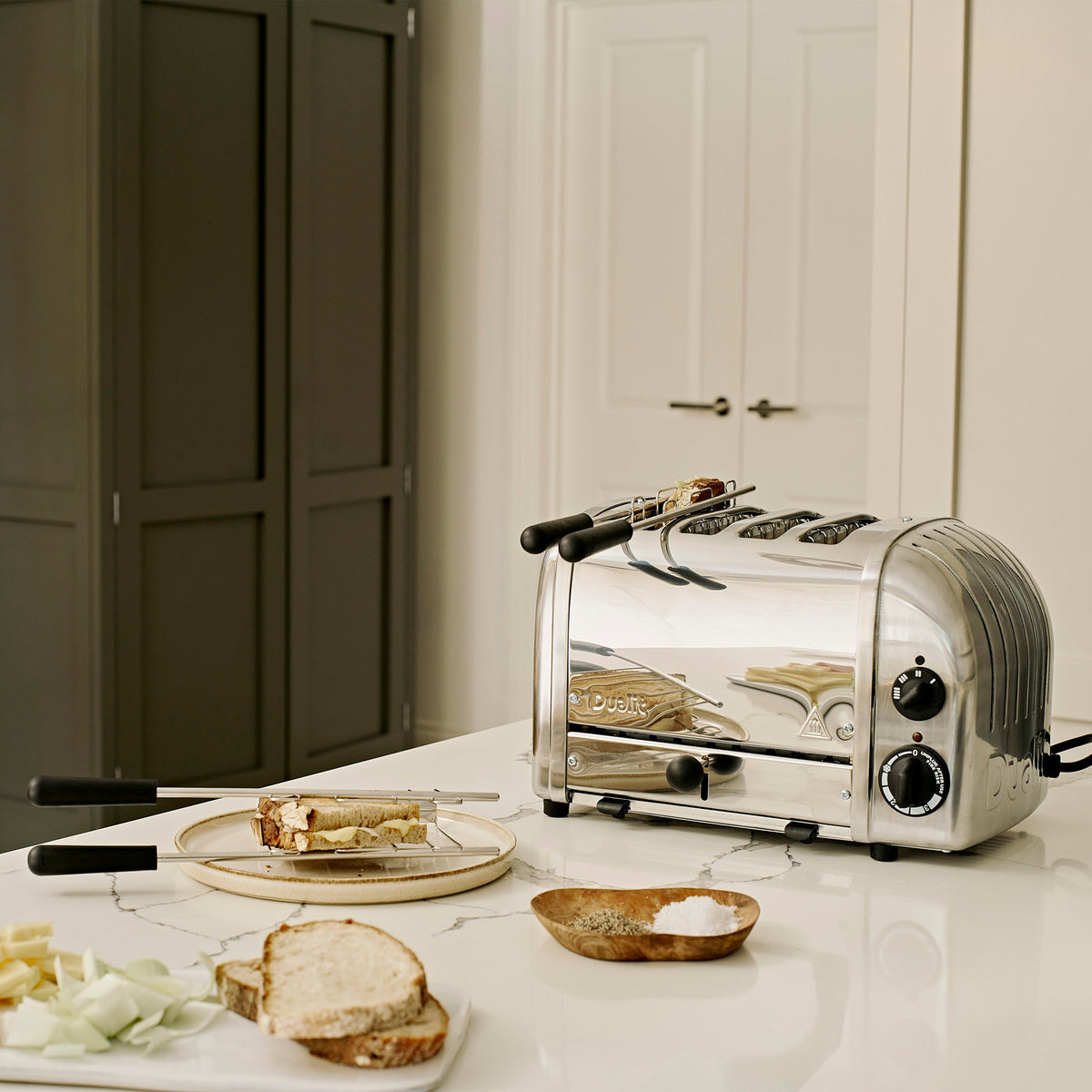 DUALIT - Combi 2x2 Classic Toaster - Chrome - 42174 - Kitchenary