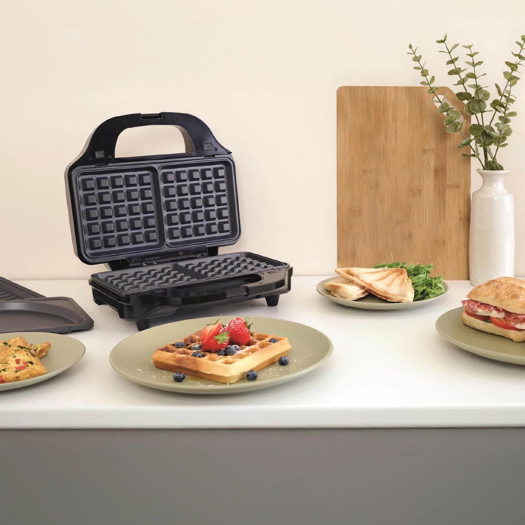 HAMILTON BEACH - XL 4-In-1 Deep Fill Sandwich Maker - Silver - HBSLS2002 - Kitchenary