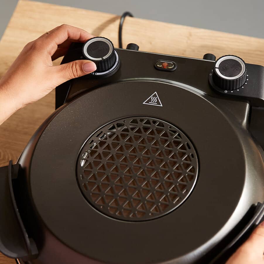KENWOOD - My Pizzeria Countertop Pizza Oven - Black - KPO10.000BK - Kitchenary