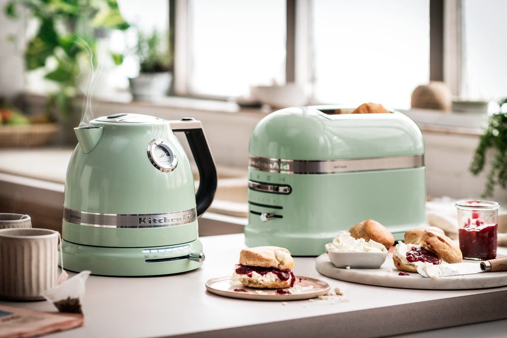 KITCHENAID - 2 Slice Artisan Toaster - Pistachio - 5KMT2204BPT - Kitchenary