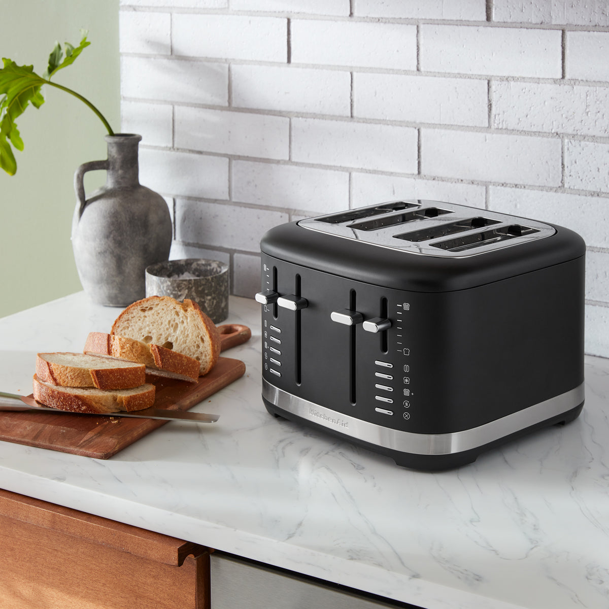 KITCHENAID - 4 Slice Toaster - Matte Black - 5KMT4109BBM - Kitchenary