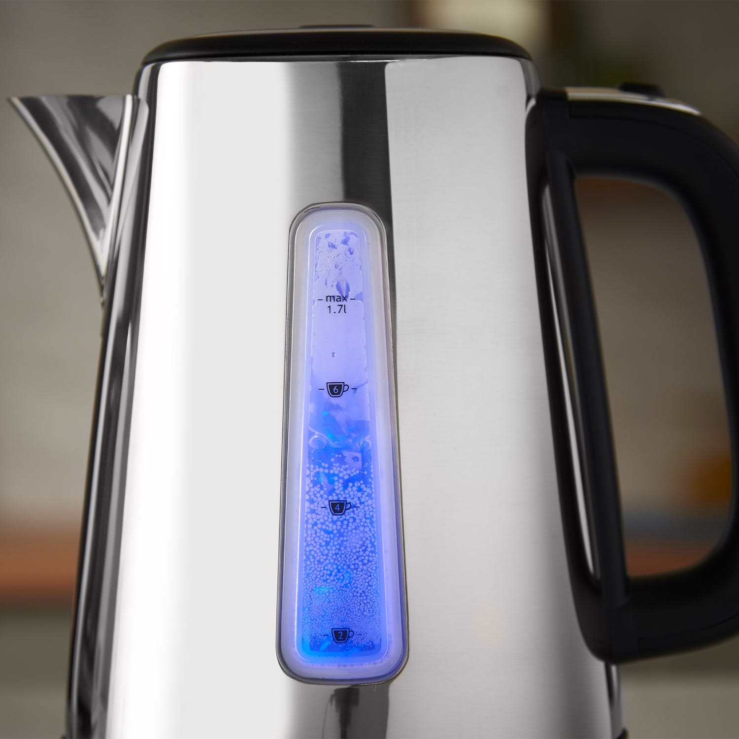 RUSSELL HOBBS - Distinctions Jug Kettle - Titanium - 24284 - Kitchenary