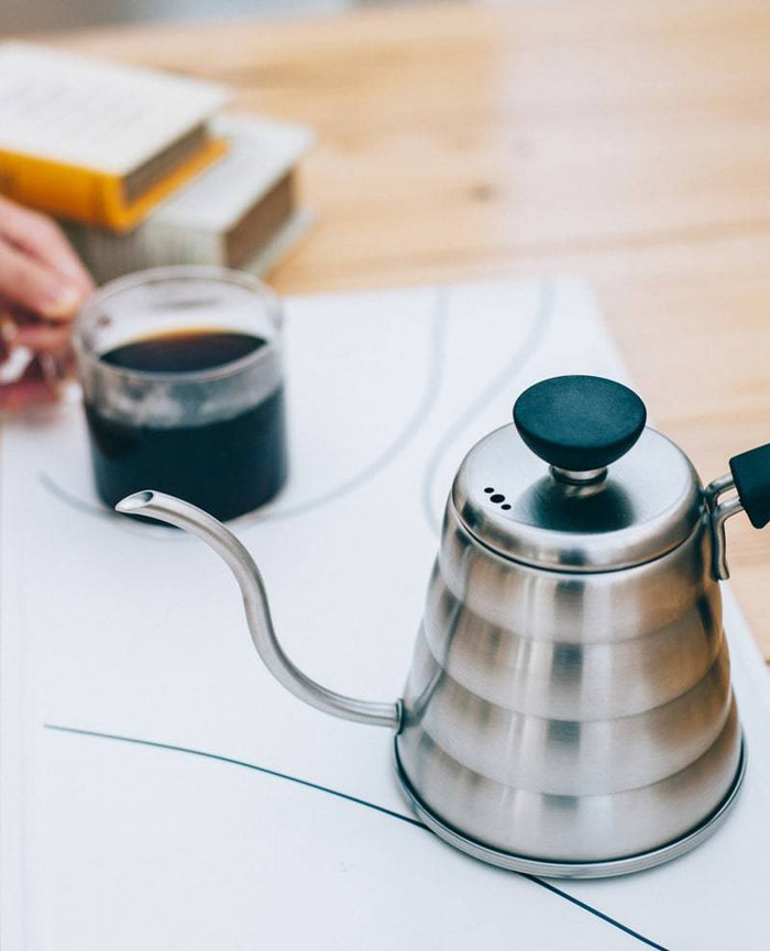 VKB-100HSV - HARIO VKB-100HSV V60 Buono Drip Kettle (600ml) - Kitchenary